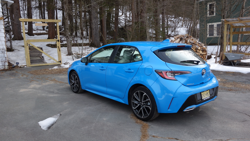 Illustration for article titled A Manual 2019 Toyota Corolla Hatchback Was the Best Surprise I’d Had in a While